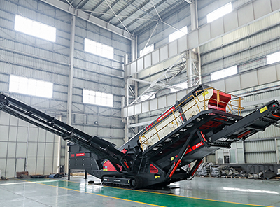 Crawler type mobile sieving machine