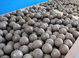 Wear-resistant steel ball for ball mill