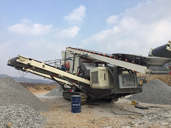 mobile crusher